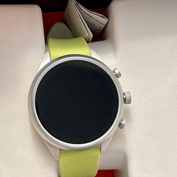 💯Brand New & Authentic FOSSIL Sport Smart Watch - Picture 3 of 9